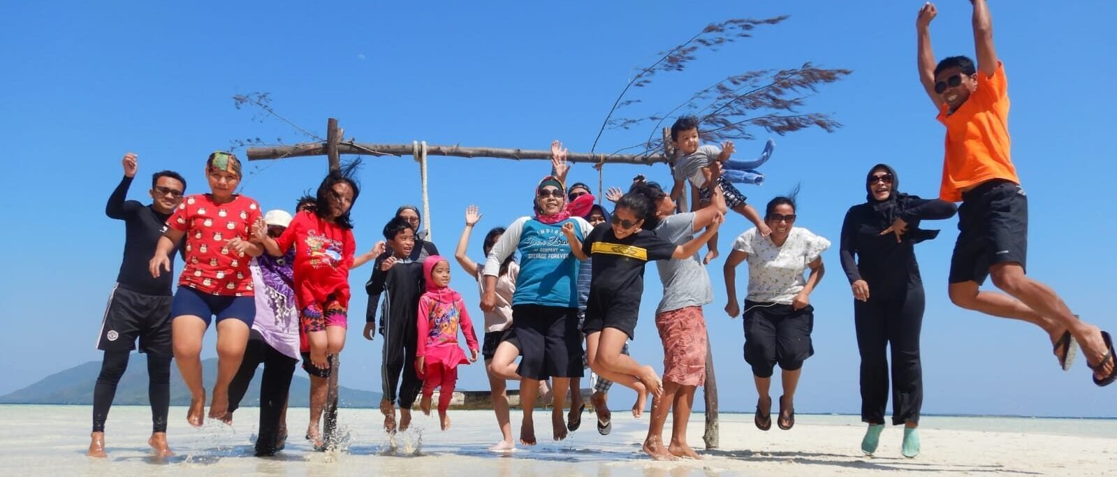 Paket Wisata Karimun Jawa